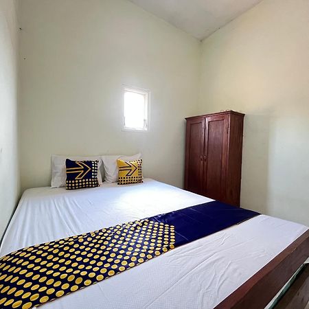 Hotel Spot On 93423 Kost Berkah Near Kebun Teh Wonosari Lawang Exterior foto