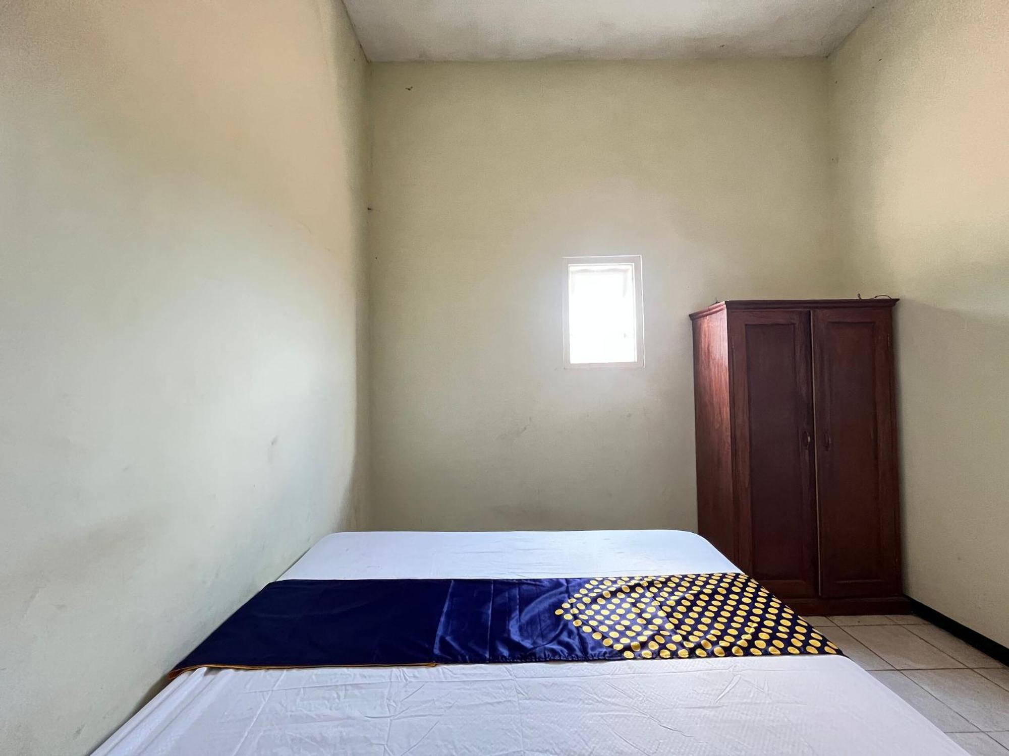 Hotel Spot On 93423 Kost Berkah Near Kebun Teh Wonosari Lawang Exterior foto
